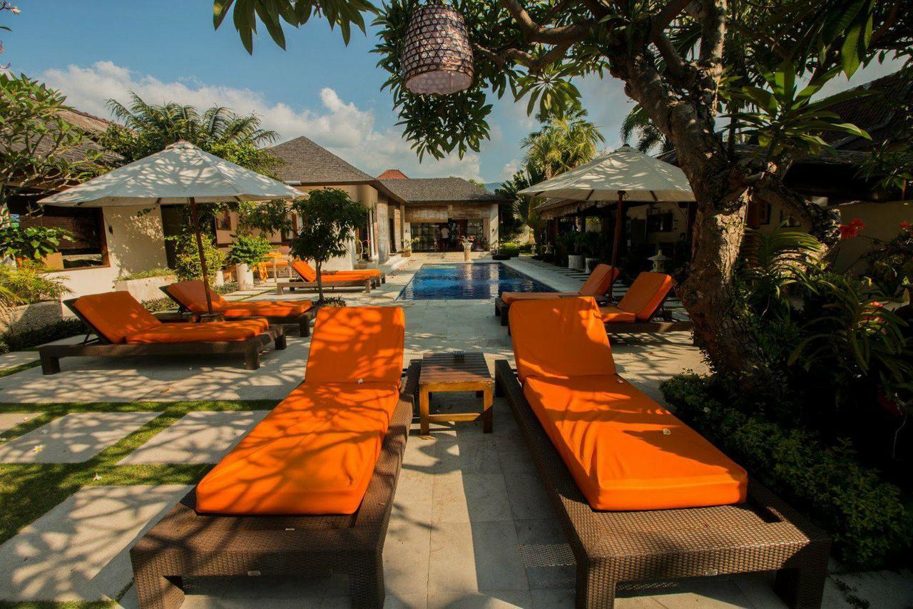 Frangipani Beach Hotel Lovina Exterior foto