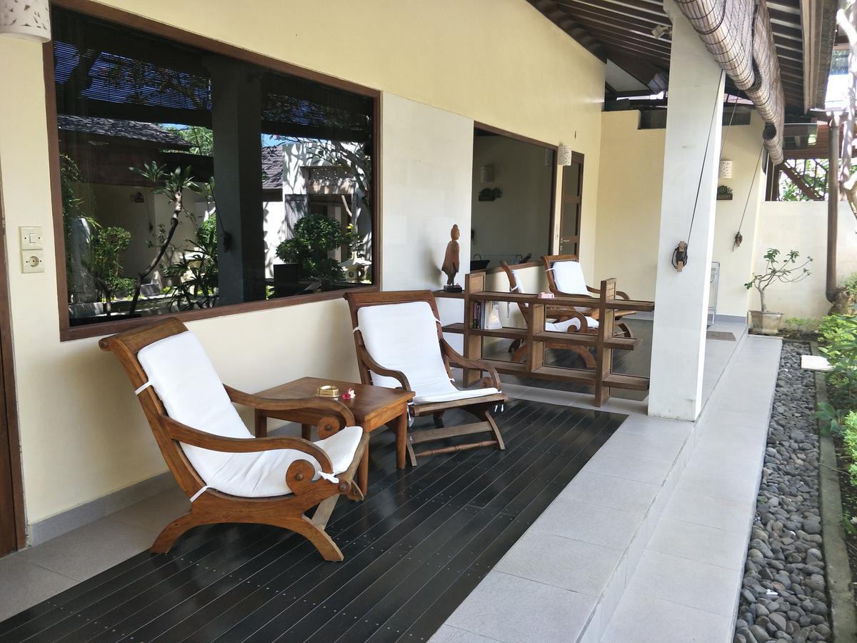 Frangipani Beach Hotel Lovina Exterior foto