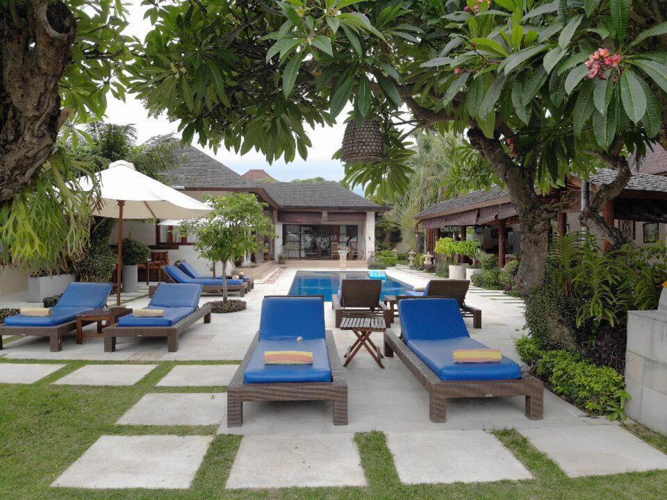Frangipani Beach Hotel Lovina Exterior foto